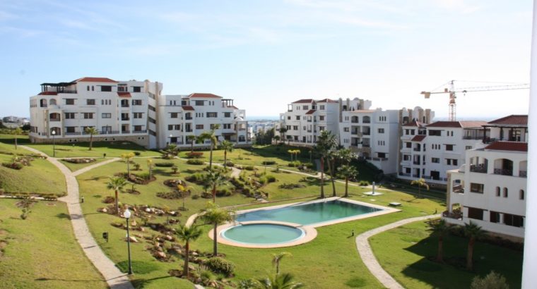 appartement de 3 chambres et salon a vendre a cabo