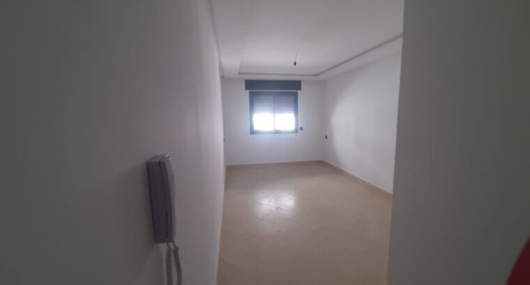 Appartement de moyen standing a vendre