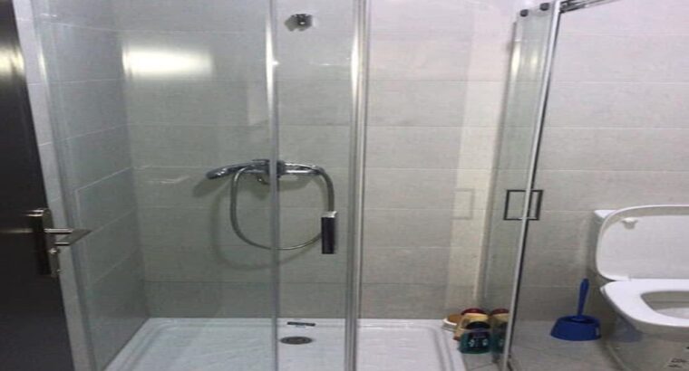 Appartement a vendre à mdiq bien équipé